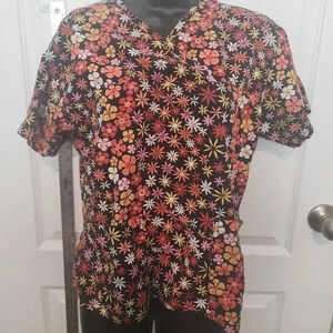 Peaches Scrub Top XS